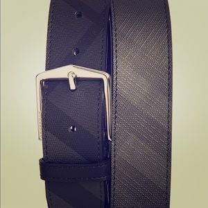 Burberry belt
